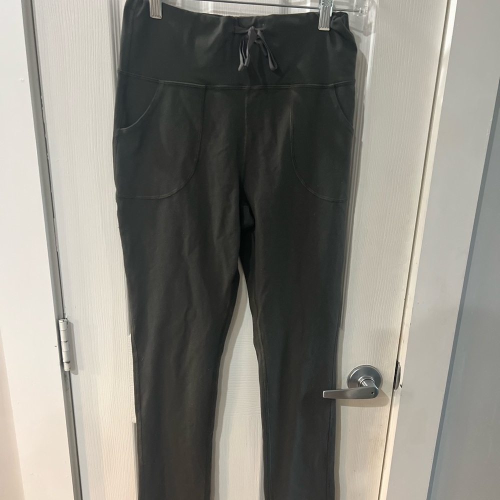 Full length Lululemon pants